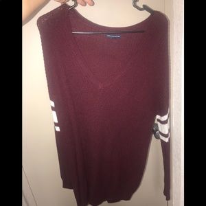 American eagle maroon sweater